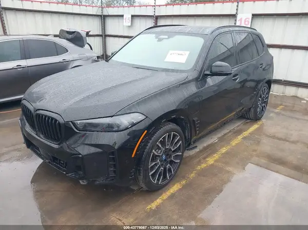 5UX43EU01S9Y53374 2025 BMW X5 - Image 2