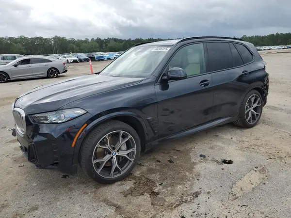 5UX43EU01S9Y73379 2025 BMW X5 - Image 1