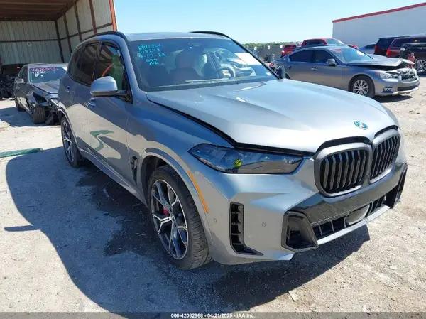 5UX43EU01S9Z21088 2025 BMW X5 - Image 1