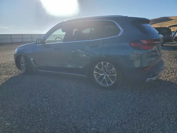 5UX43EU01T9120789 2026 BMW X5 - Image 2