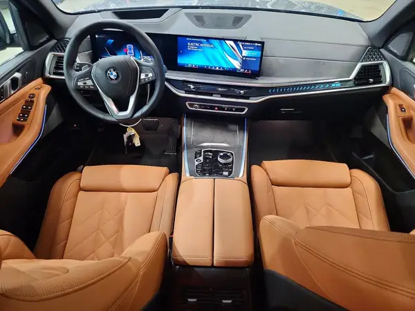 5UX43EU01T9291753 2026 BMW X5 - Image 8