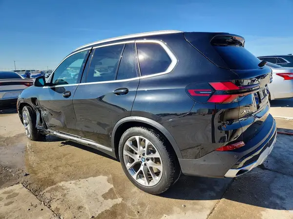 5UX43EU02R9S69477 2024 BMW X5 - Image 2