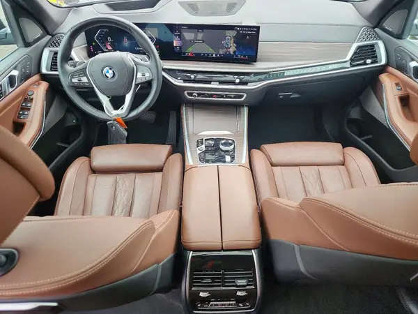 5UX43EU02R9S78325 2024 BMW X5 - Image 8