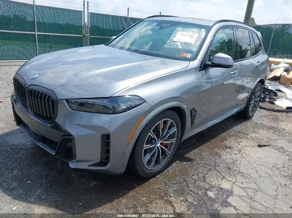 5UX43EU02R9T41780 2024 BMW X5 - Image 2