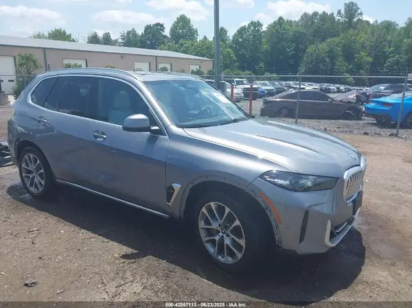 5UX43EU02R9V06615 2024 BMW X5 - Image 1