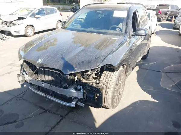 5UX43EU02T9073823 2026 BMW X5 - Image 2