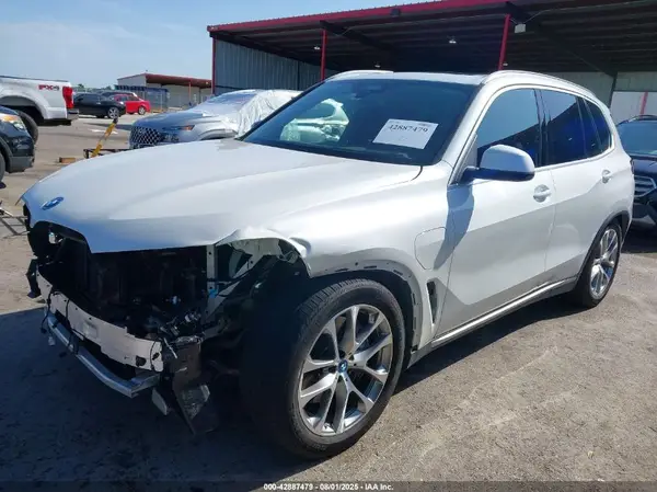 5UX43EU03R9T63819 2024 BMW X5 - Image 2