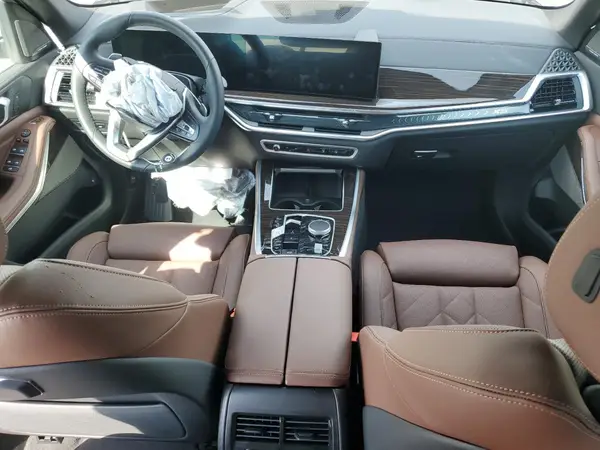 5UX43EU03S9Z41021 2025 BMW X5 - Image 8