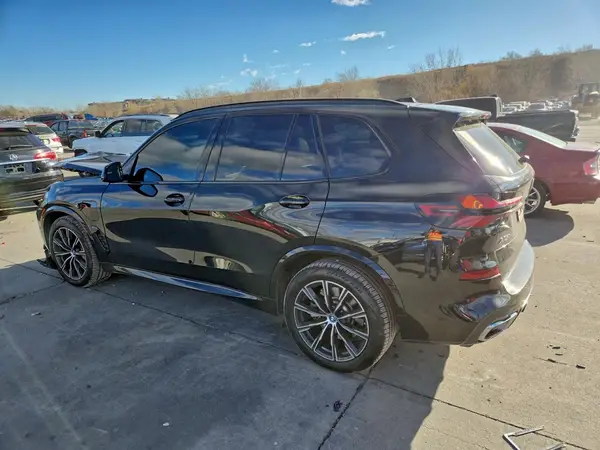 5UX43EU03S9Z99565 2025 BMW X5 - Image 2