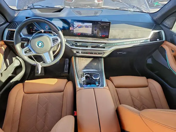 5UX43EU03S9Z99565 2025 BMW X5 - Image 8