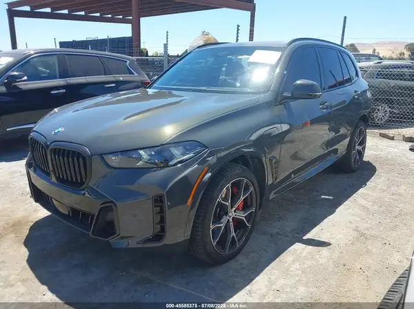 5UX43EU03T9074656 2026 BMW X5 - Image 2