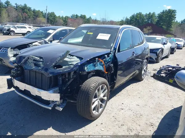 5UX43EU03T9222627 2026 BMW X5 - Image 2