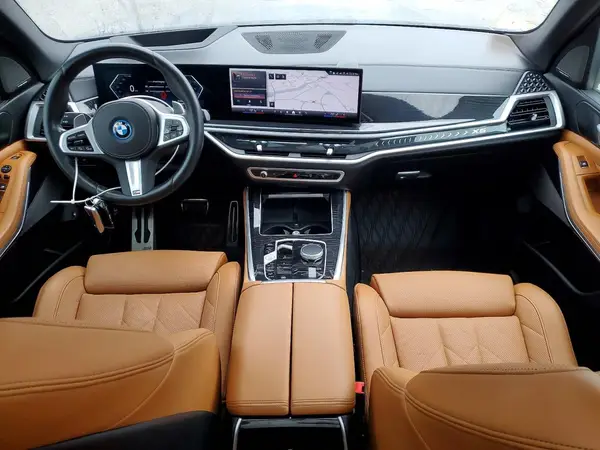 5UX43EU04R9T30411 2024 BMW X5 - Image 8