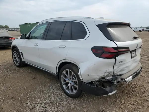 5UX43EU04R9U93981 2024 BMW X5 - Image 2