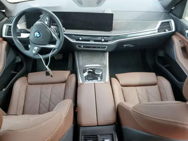5UX43EU04R9U93981 2024 BMW X5 - Image 8