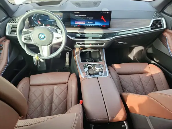 5UX43EU04S9Y44555 2025 BMW X5 - Image 8