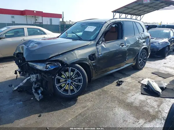 5UX43EU04S9Y62571 2025 BMW X5 - Image 2