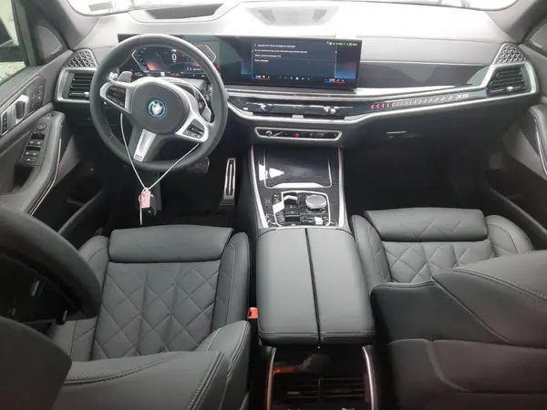 5UX43EU04T9025353 2026 BMW X5 - Image 8