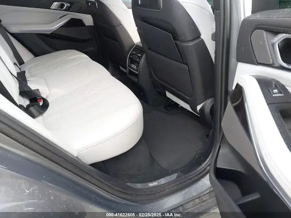 5UX43EU05R9S32424 2024 BMW X5 - Image 8