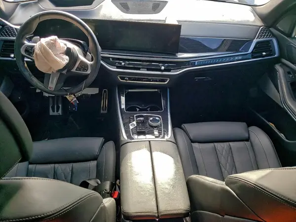 5UX43EU05R9S76083 2024 BMW X5 - Image 8