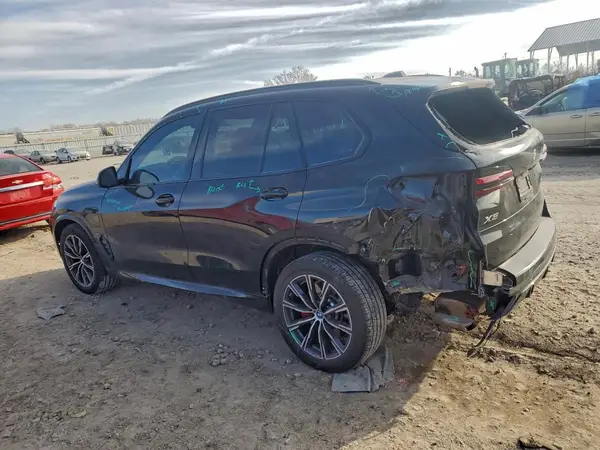 5UX43EU05R9U01860 2024 BMW X5 - Image 2