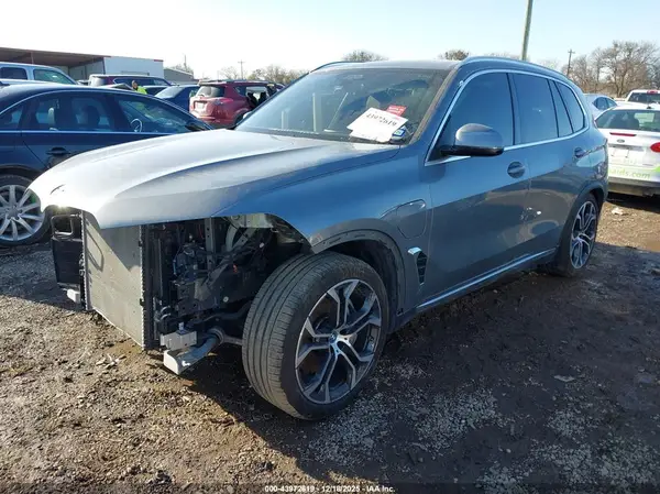 5UX43EU05S9Y48016 2025 BMW X5 - Image 2