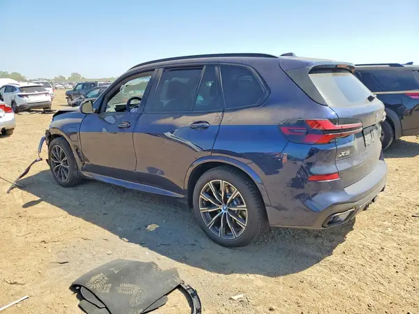 5UX43EU06S9Y62832 2025 BMW X5 - Image 2