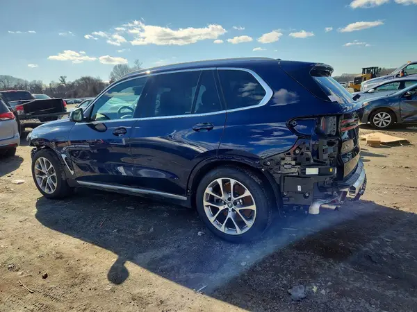 5UX43EU06S9Z02293 2025 BMW X5 - Image 2