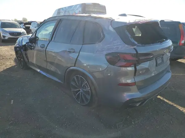 5UX43EU06S9Z46116 2025 BMW X5 - Image 2