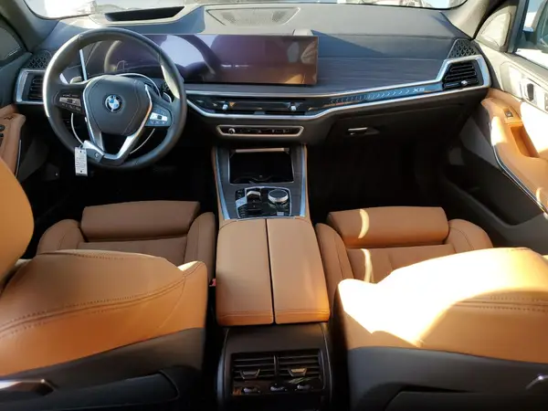 5UX43EU06T9013687 2026 BMW X5 - Image 8