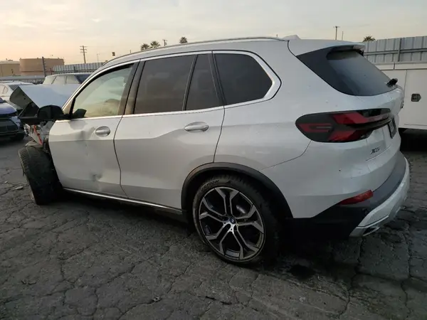 5UX43EU07R9S99719 2024 BMW X5 - Image 2