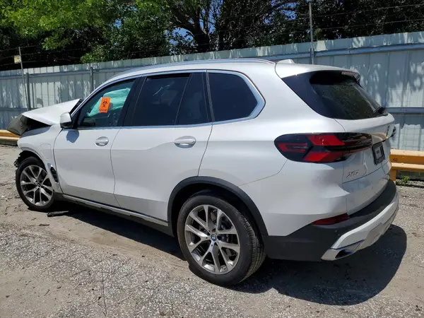 5UX43EU07S9X70631 2025 BMW X5 - Image 2