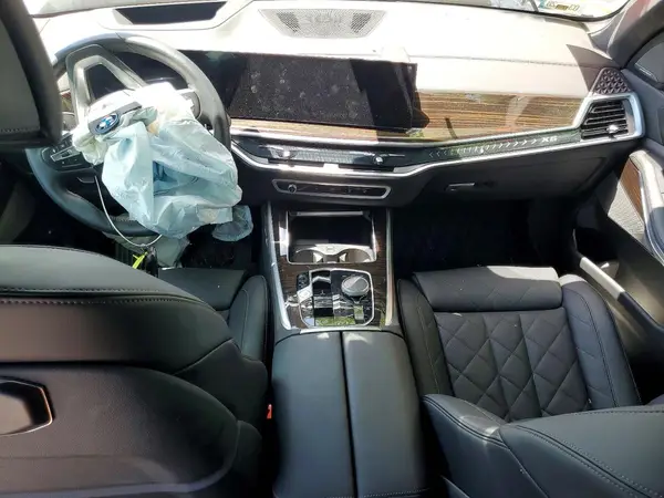 5UX43EU07S9X70631 2025 BMW X5 - Image 8