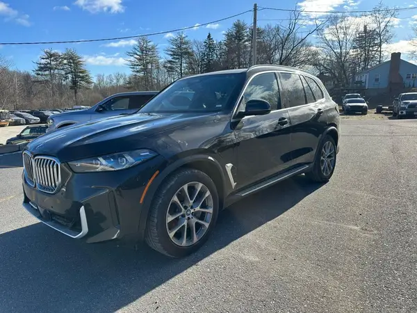 5UX43EU07S9Y01490 2025 BMW X5 - Image 1