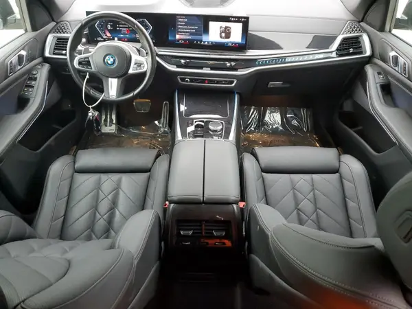 5UX43EU08R9T53898 2024 BMW X5 - Image 8