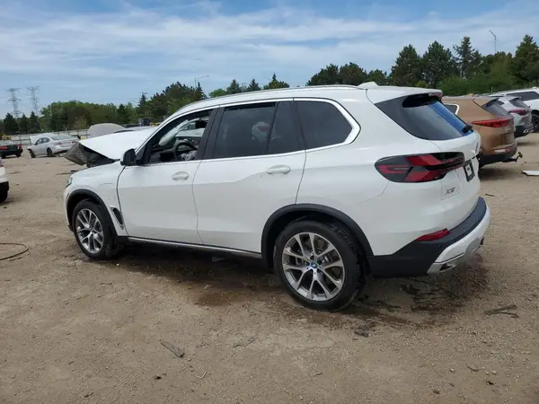 5UX43EU08S9X98972 2025 BMW X5 - Image 2