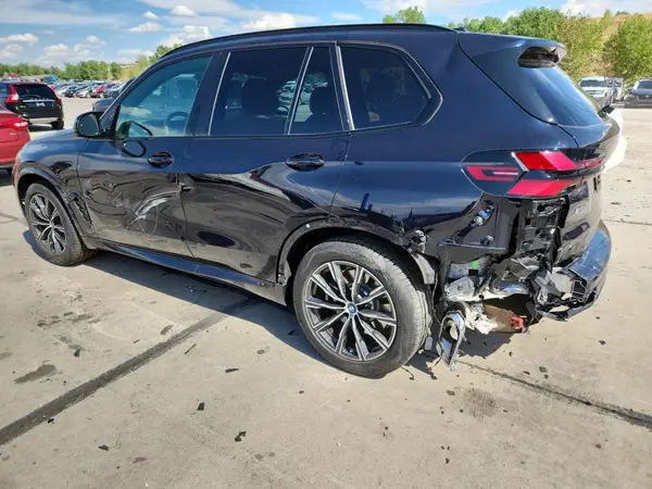 5UX43EU08S9Z09729 2025 BMW X5 - Image 2