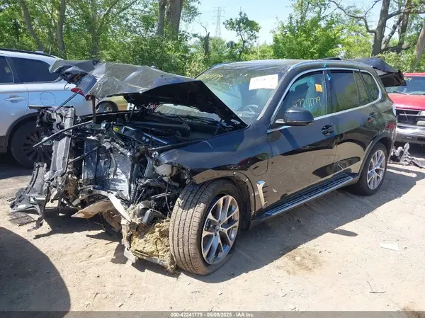 5UX43EU08S9Z18530 2025 BMW X5 - Image 2