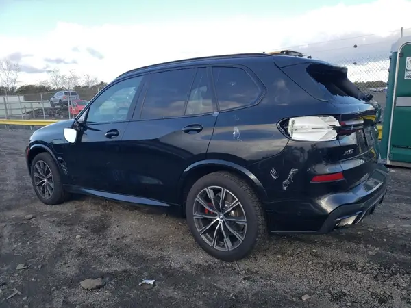 5UX43EU08S9Z31522 2025 BMW X5 - Image 2