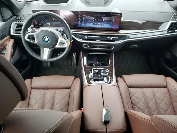 5UX43EU08S9Z31522 2025 BMW X5 - Image 8