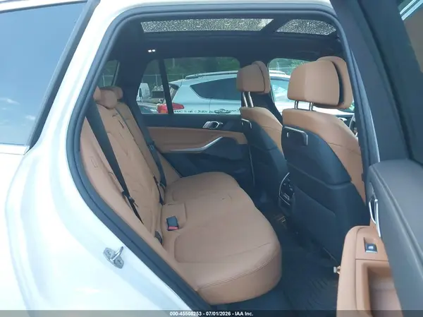 5UX43EU08T9325350 2026 BMW X5 - Image 8