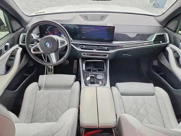 5UX43EU09R9T25625 2024 BMW X5 - Image 8