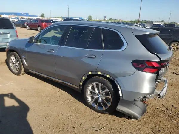 5UX43EU09S9X78925 2025 BMW X5 - Image 2