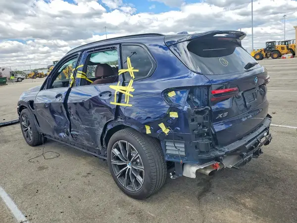 5UX43EU09T9084138 2026 BMW X5 - Image 2