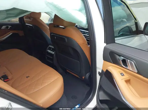 5UX43EU09T9103240 2026 BMW X5 - Image 8