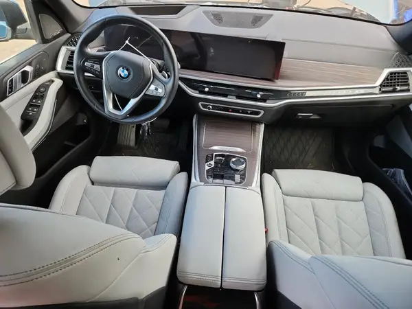 5UX43EU0XR9S94899 2024 BMW X5 - Image 8