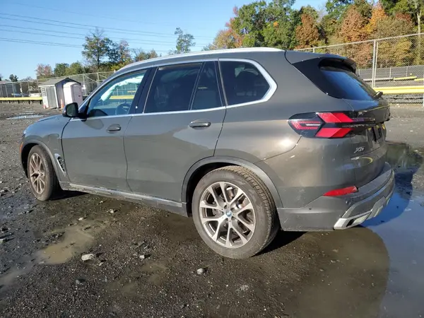 5UX43EU0XS9Z39914 2025 BMW X5 - Image 2