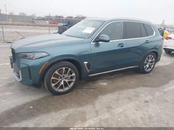 5UX43EU0XT9069759 2026 BMW X5 - Image 2