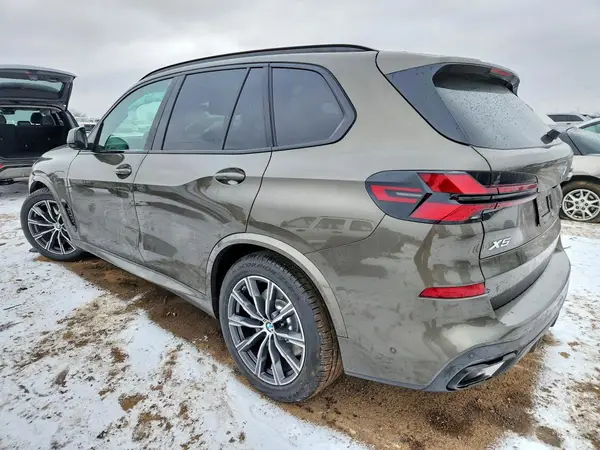 5UX43EU0XT9173264 2026 BMW X5 - Image 2
