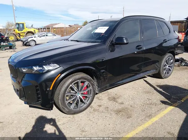 5UX43EU0XT9225802 2026 BMW X5 - Image 2